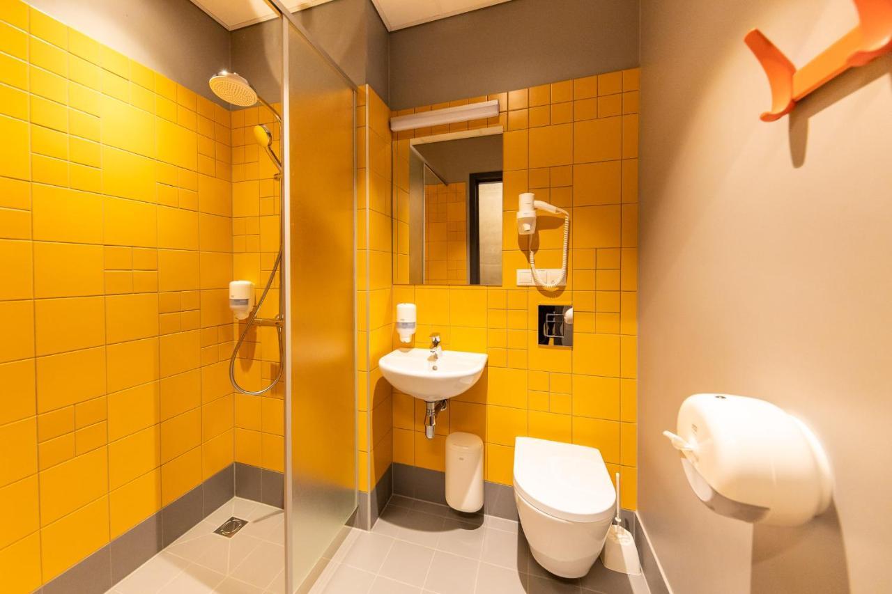 Stadium Hotel ヴァルミエラ エクステリア 写真