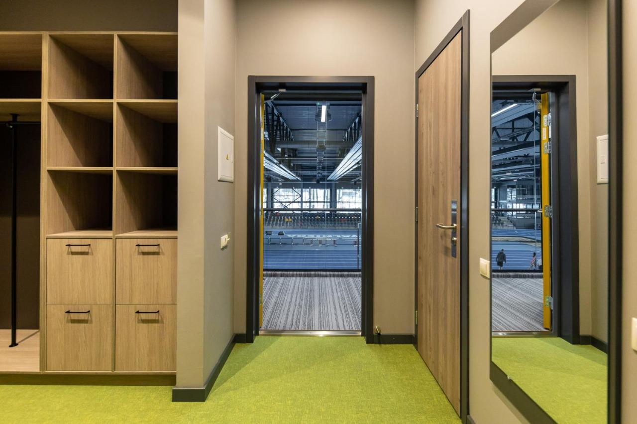 Stadium Hotel ヴァルミエラ エクステリア 写真